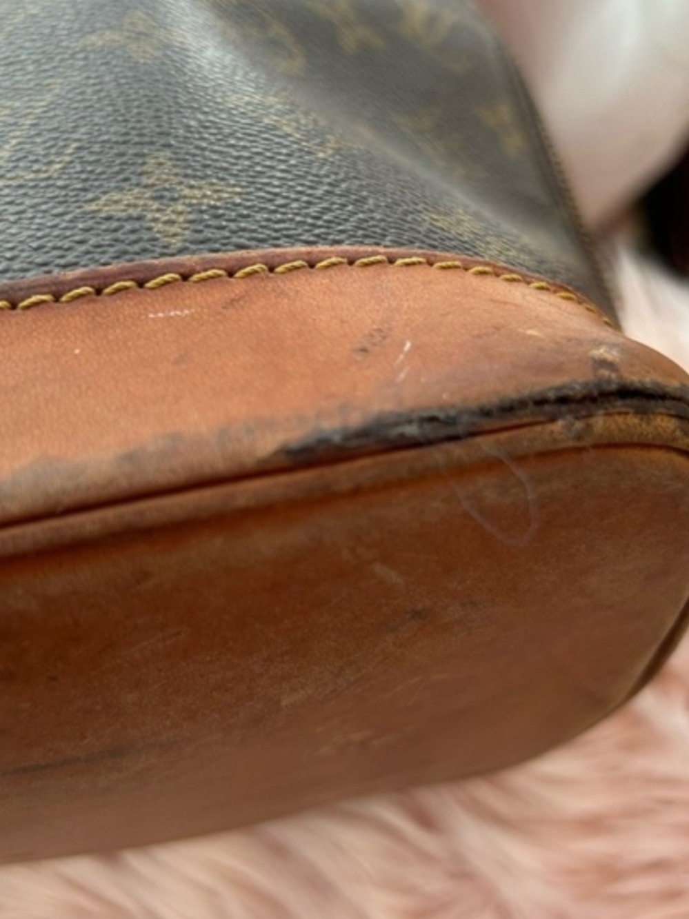 Louis Vuitton Monogram Zip Tote in Brown and Tan - Picture 5 of 7